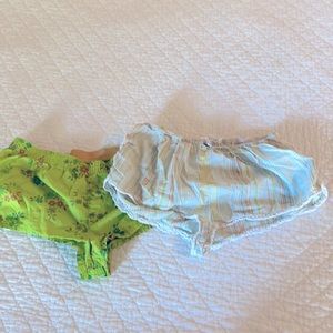 Victoria’s Secret & Pink XS EUC - 2 pair/bottoms